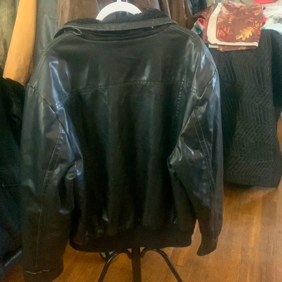 Mens coat - Picture 4 of 4